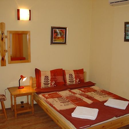 Guest House Alex Chernomorets Dış mekan fotoğraf